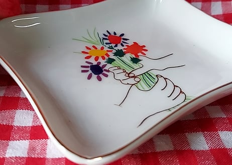 ピカソ💐陶器の花束トレイ