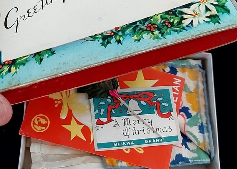 戦前!!伊勢丹☆クリスマスハンカチセット | あんちーくKIDAN STORE