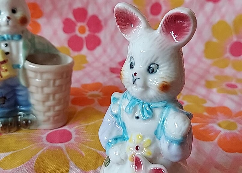 陶器、うさぎの置物🐰GIRL🐰 | あんちーくKIDAN STORE