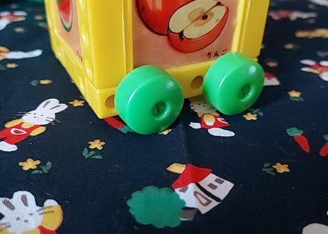 タイヤ付き文字遊び🍎🍊🍈🍉🍇果物