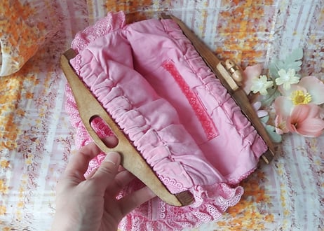 桃色レースフリルウッドハンドルBAG