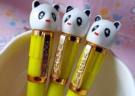 チャイナ製🇨🇳パンダの万年筆 イエロー