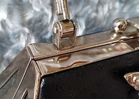 蝶々の留め具🦋ちっちゃなbag