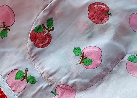 女児用🍎りんごのエプロン