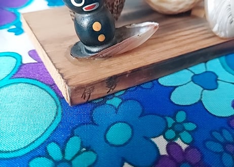 伊勢土産品•貝づくしの黒んぼこけし