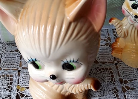 クロワッサンみたいな手招き猫 大