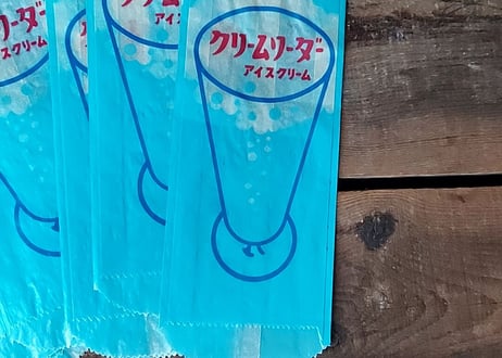 クリームソーダ🍨アイスクリーム