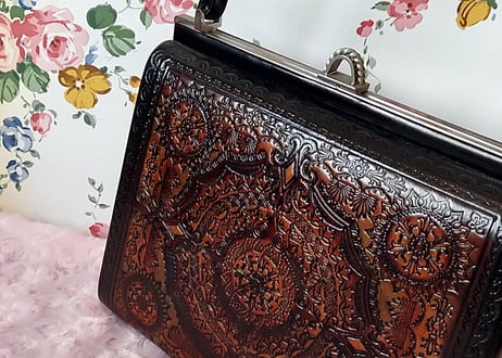 1970´s✨型押しレザーVintagebag