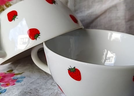 苺の両手持ちカップ🍓