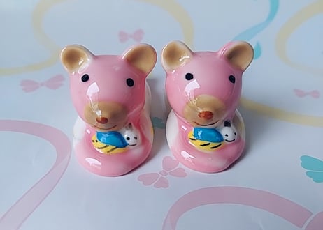 くまとみつばち🐝小さな陶器の置物
