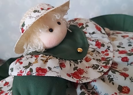 90年FANCY🩷ᩚ女の子DOLLの編み小物入れ