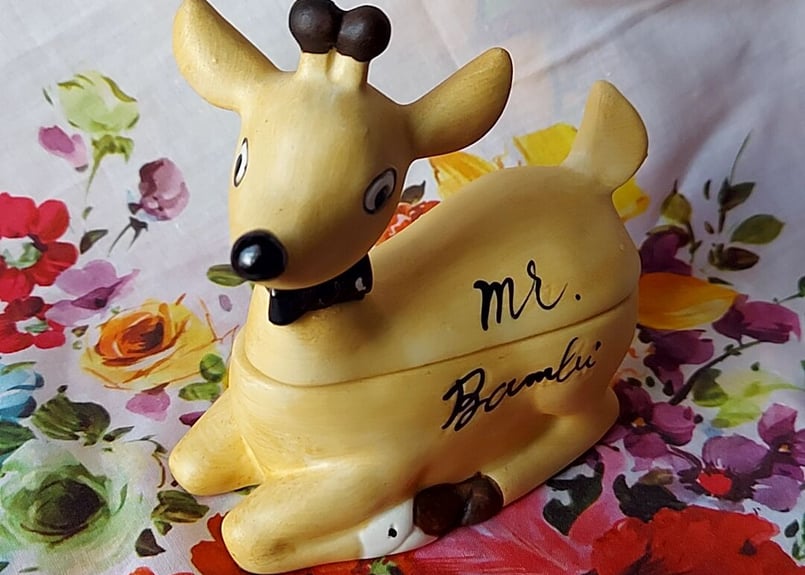 日本製 海外輸出用 バンビの陶器製入れ物 オキュパイド ディズニー