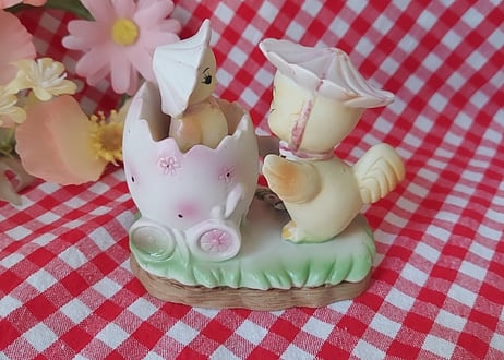 瀬戸陶器･イースター🐤ひよこの置物