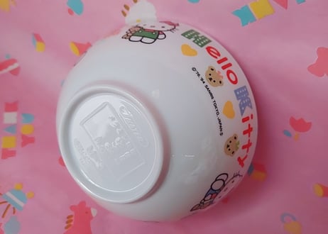 1994年SANRIO🎀キティちゃんのプラスティックお茶碗