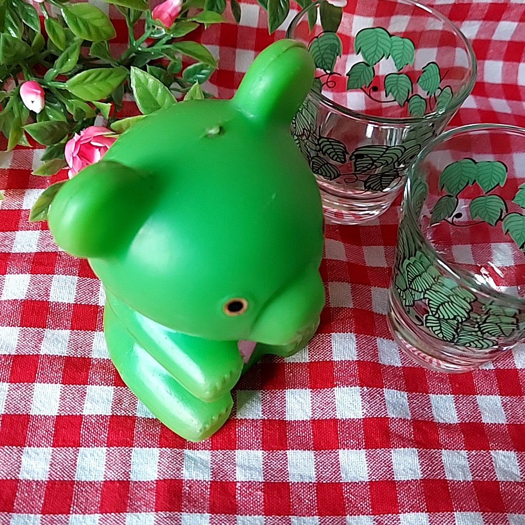 中国銀行🌿熊のハードソフビ貯金箱 | あんちーくKIDAN STORE