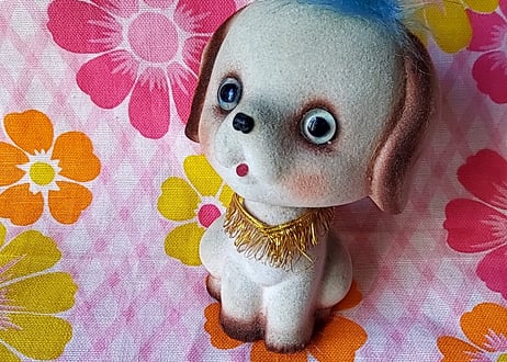 色変わり・首振りフロッキーのわんちゃん