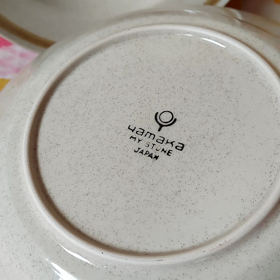 ストーンウェア🍓いちごの深皿 | あんちーくKIDAN STORE