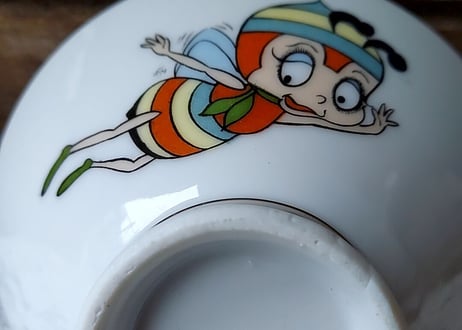 30年代✩.*˚みつばちハッチ茶碗