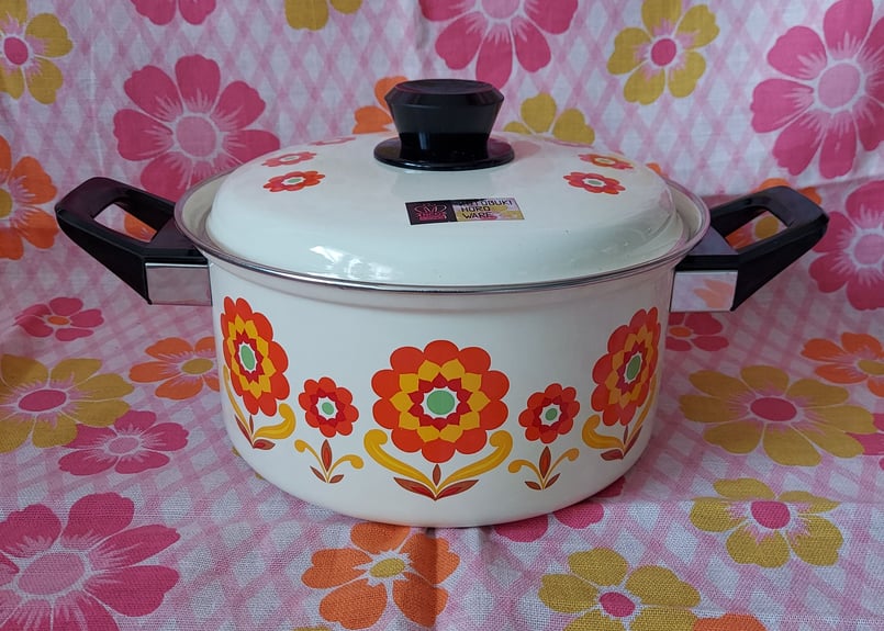 コトブキホーロー・ポップな花柄両手鍋 | あんちーくKIDAN STORE