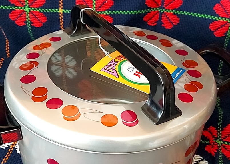 さくらんぼ柄🍒アルミの両手鍋 | あんちーくKIDAN STORE