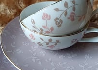 ローズプリント🌹異なるカラーのTeaセット