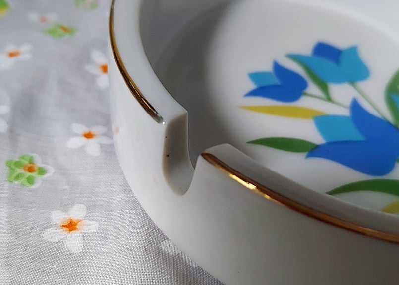 海外輸出用・チューリップの灰皿 | あんちーくKIDAN STORE