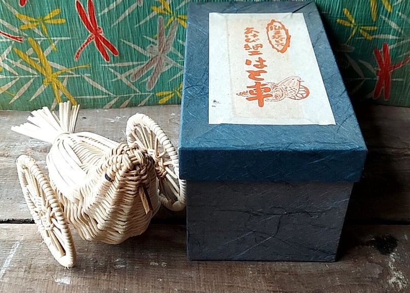 郷土玩具✩.*˚あけび細工はと車 大 | あんちーくKIDAN STORE