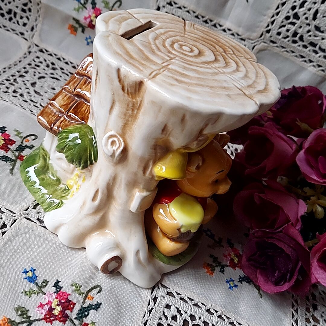 東京ディズニーランド・プーさんの貯金箱 | あんちーくKIDAN STORE