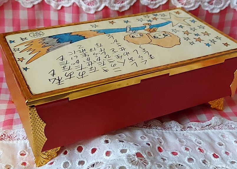 やなせたかしさん✨オルゴール | あんちーくKIDAN STORE