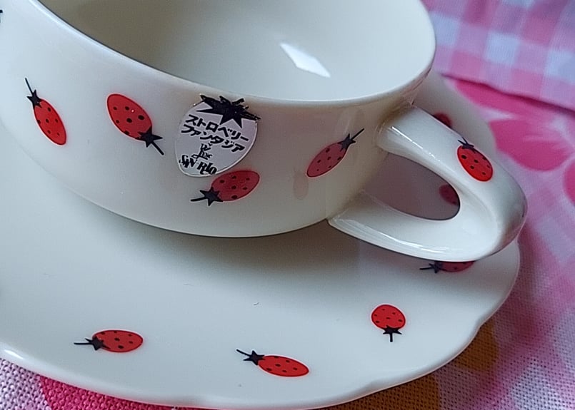 昭和レトロ ストロベリーファンタジア 昭和レトロ ストロベリーファンタジア