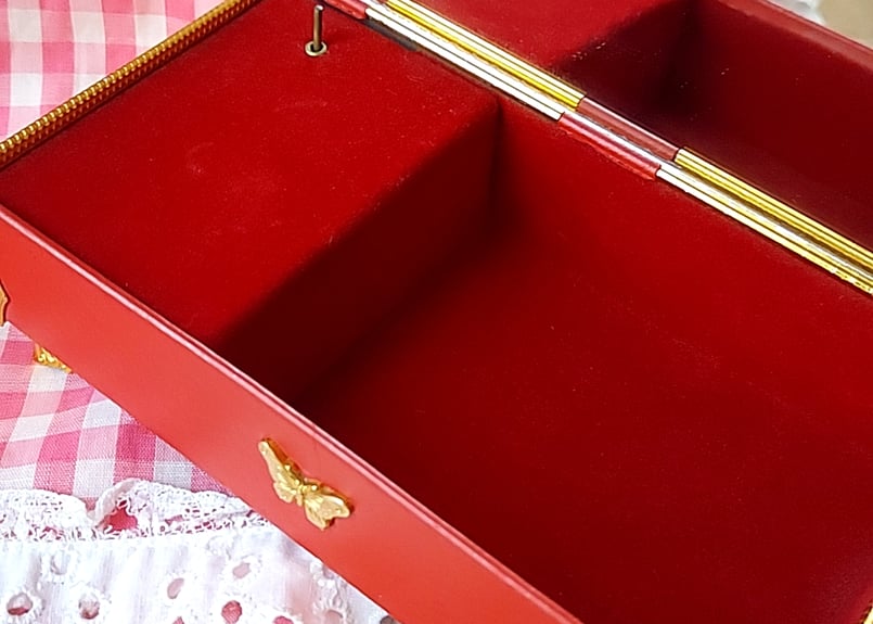 やなせたかしさん✨オルゴール | あんちーくKIDAN STORE