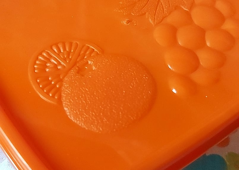 FANTA🍊.*゜フルーツエンボスのタッパー | あんちーくKIDAN STORE