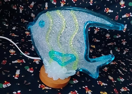 飴細工みたいなくねくね樹脂🐟魚のライト