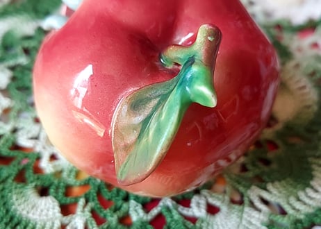 輸出用陶器・林檎から出るネズミ🍎