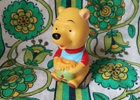 三菱銀行×Disney•プーさんソフビ貯金箱