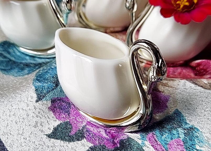 スワン🦢ミルクピッチャー | あんちーくKIDAN STORE