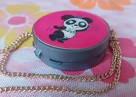 パンダのレンチキュラー🐼ケースペンダント
