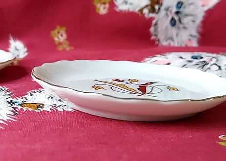 資生堂✩.*˚ミニディッシュ・モダンなチューリップ