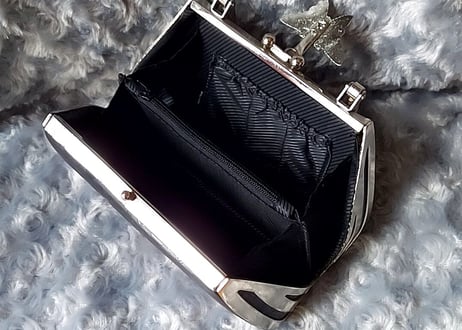 蝶々の留め具🦋ちっちゃなbag