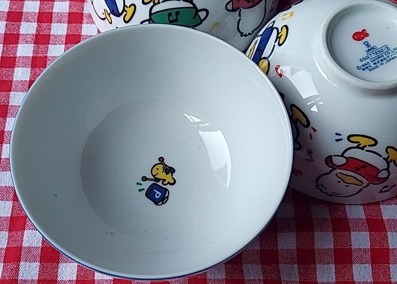 手作り陶器の小鉢 ― アーススぺックル5432 手作り陶器の小鉢