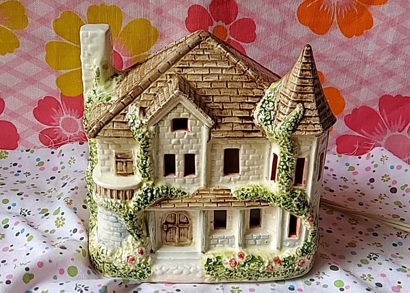 加藤工芸・お家型𖤣𖤥𖠿𖤣𖤥オルゴール付きランプ | あんちーくKIDAN STORE