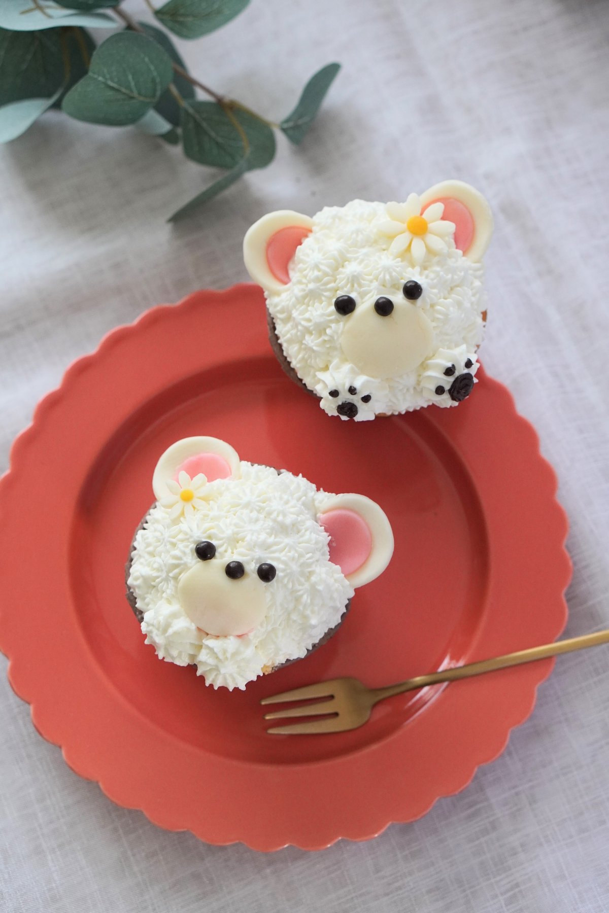 思わずにっこり♡癒しのくまちゃんカップケーキ動画レッスン | おかし