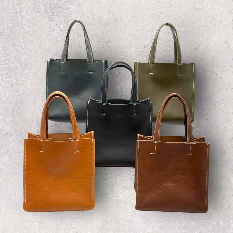 レザースクエアトートバッグ（ハンドメイド／ボックス型／マチ広め