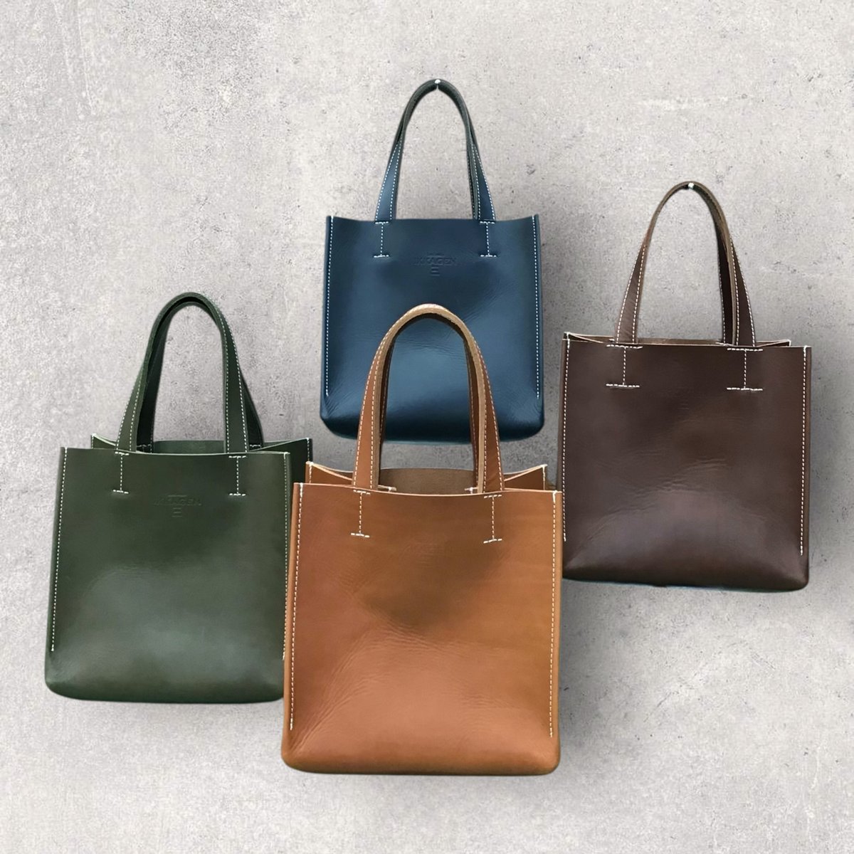 美品　J&M Davidson スクエアレザートートバッグ　オリビア　ネイビー 楽天市場】J&M DAVIDSON ジェイアンドエム デヴィッドソン