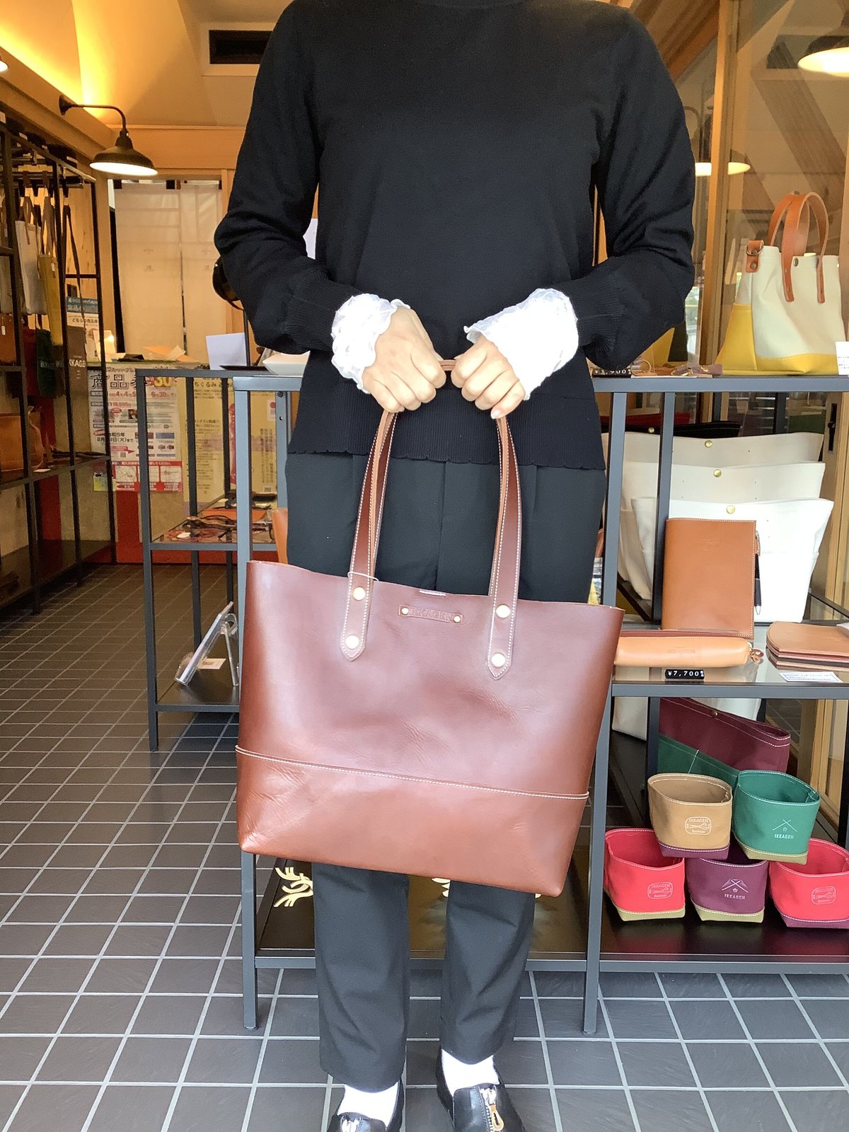 レザートートバッグ Lサイズ（ダークブラウン） | IKKAGEN 本革と帆布 