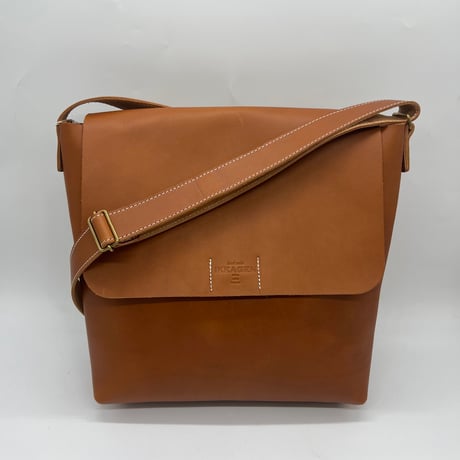 レザーフラップショルダーバッグL