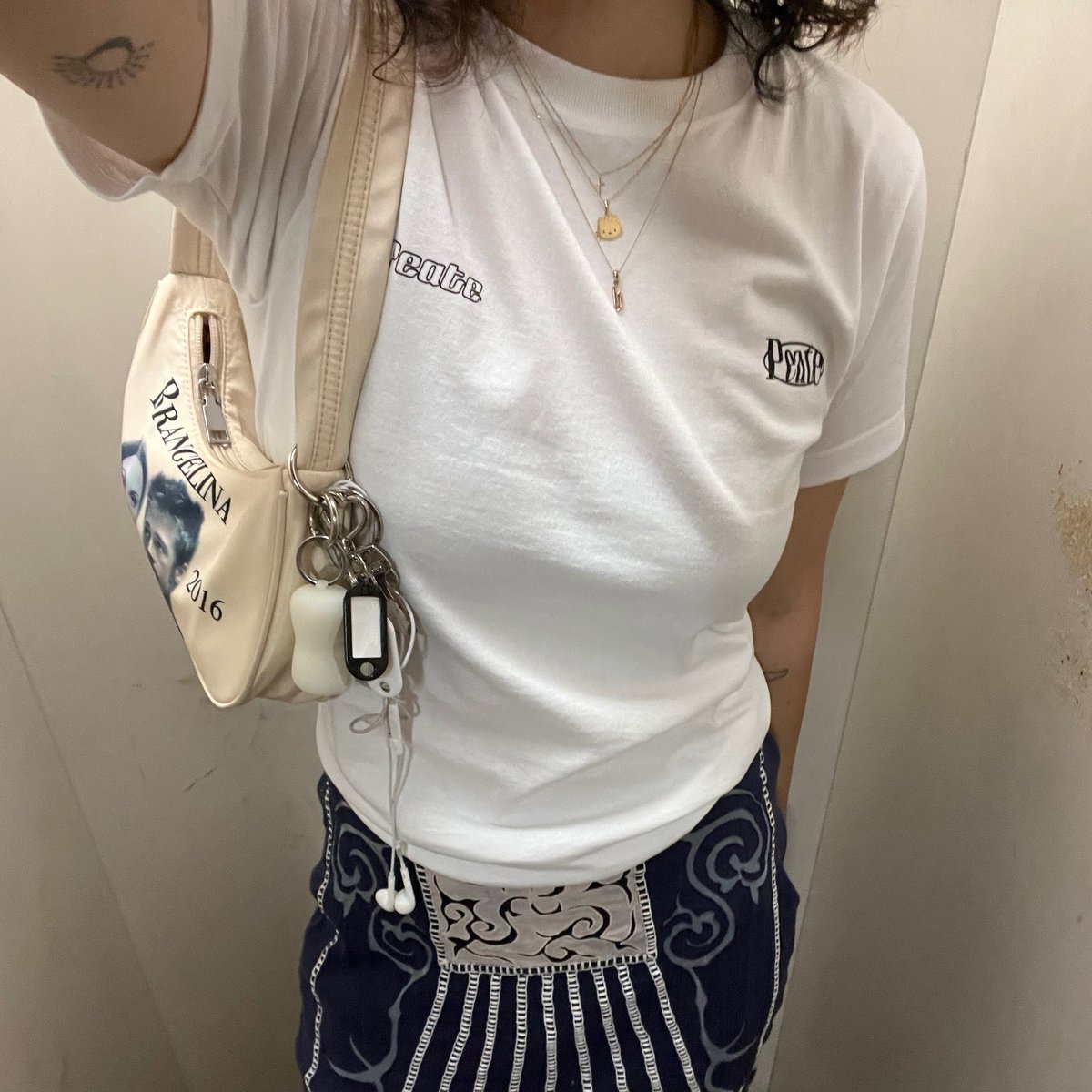 【完売品】Peate T-shirt(White) ステッカー付き Peate basic T-shirt(white) | Peate