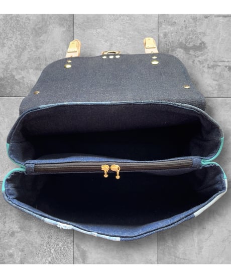 Carter messenger bag(リメイクデニムパッチワーク・ブルー)