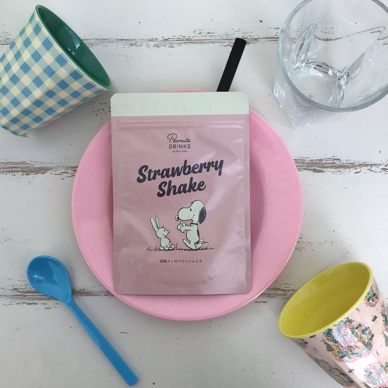 PEANUTS DRINKS】完熟ストロベリーシェイク | GLOBE MART