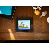 小さな原画　えほんとつばめ 「このほん、ボートで おおうなばらに しゅっぱつする おはなしだよ　まるでぼくたちみたい！」